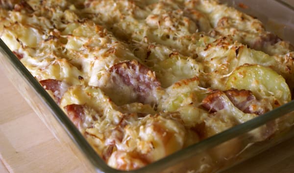 Saucisse de Morteau en gratin de pommes de terre