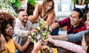 5 cocktails de printemps : fraîcheur et créativité dans vos verres