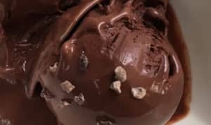 6 recettes de glaces au chocolat à tester absolument