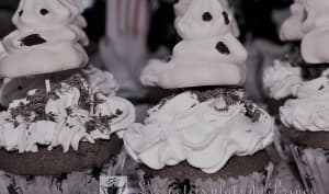 Cupcakes d'Halloween et petits fantômes