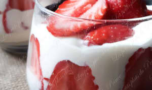 Petits plaisirs fraisiers rouges et sucrés