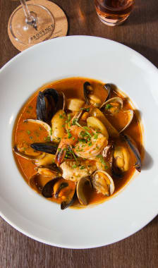 Bouillabaisse, rouille et gruyère