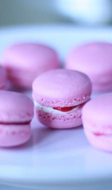 Macaron aux framboises