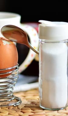 Oeuf coque au petit déjeuner