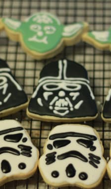 Biscuits décorés Star Wars avec la glace royale