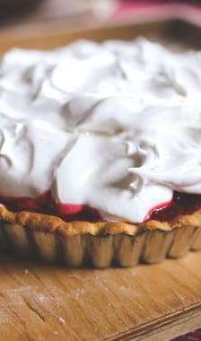 Tarte aux fraises meringuée