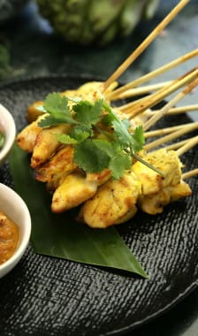 Brochettes de poulet sauce satay