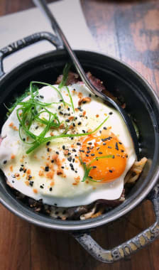 Bibimbap dans une mini-cocotte