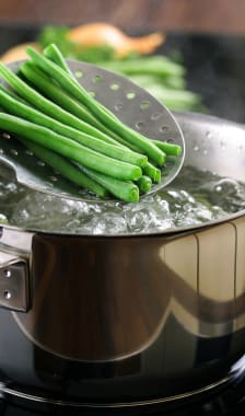 Cuisson à l'anglaise des haricots verts