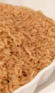 Riz complet dans un bol