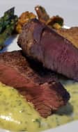 Boeuf sauce béarnaise et asperges vertes
