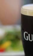 Une pinte de guinness
