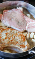 Côtes de veau à la gousse d'ail en sauteuse