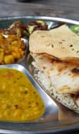 Repas indien avec chapati