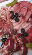 Une belle assiette de charcuterie Corse.
