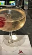 Cocktail 787 Dreamliner, vodka, vinaigre de prune et prosecco