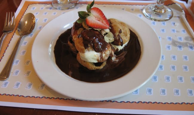 Profiteroles sauce chocolat