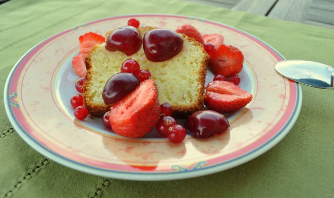 Gâteau au yaourt aux fruits rouges