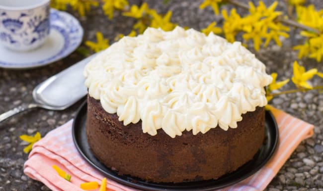 Moelleux au chocolat surmonté d'une crème chantilly