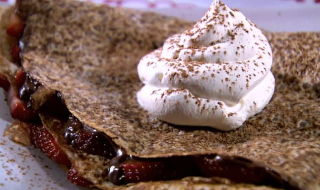 Crêpes chocolat et chantilly