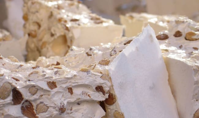 Morceaux de nougat