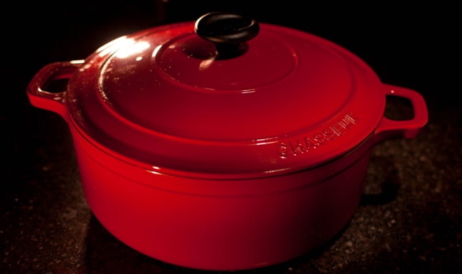 Cocotte rouge en fonte