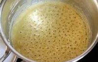Comment Realiser Un Roux Blanc Blond Ou Brun Pour Une Bechamel Ou