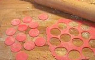 Roses en pâte d'amande - Etape 4