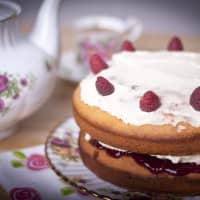 victoria sponge cake