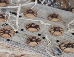 Halloween gourmand : sablés, araignées et doigts de sorcière à croquer
