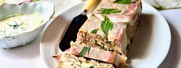 6 terrines et pains de viande qui transforment votre table en repas de terrasse sans effort