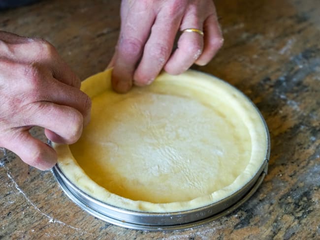 Pâte videlée en cercle à pâtisserie