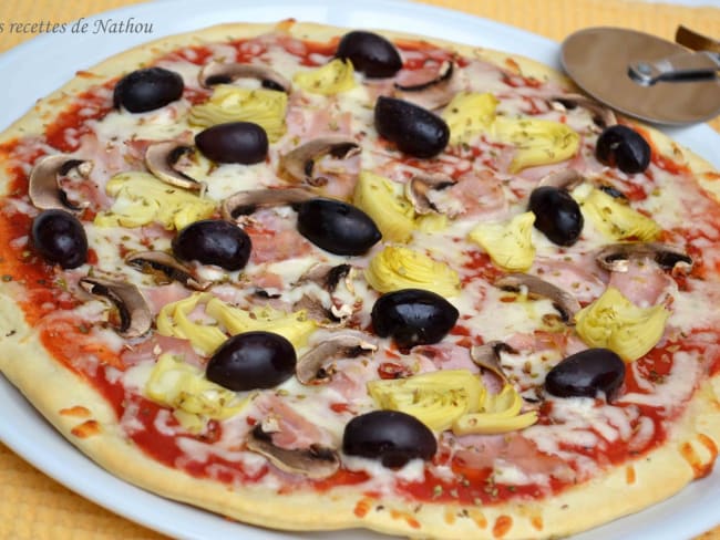 Quel ingrédient représente le printemps sur la pizza quattro stagioni appelée en France quatre saisons ?