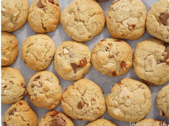 Cookies caramelia, chocolat blanc et amandes