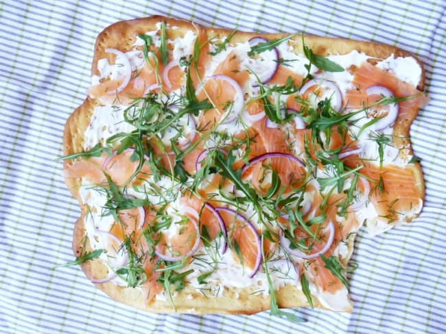 Pizza craquante au saumon