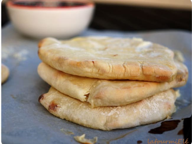 Naans au fromage