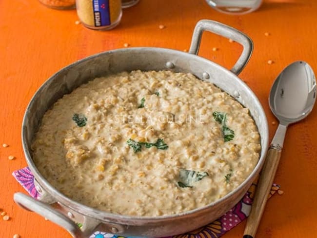 Dahl de lentilles corail au lait de coco