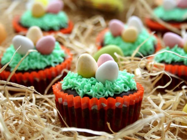 Cupcakes de Pâques au chocolat et vanille