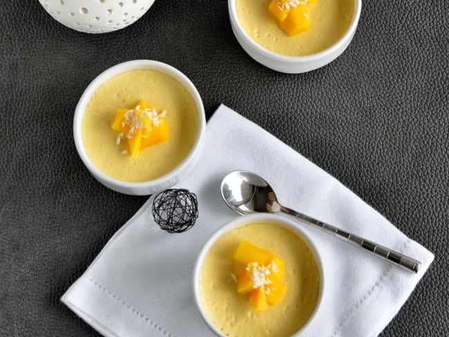 Petits pots de crème à la mangue