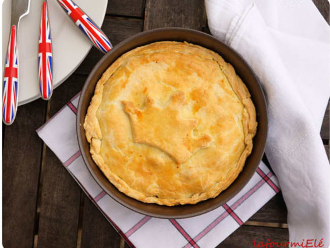 Tourte au boeuf et aux petits oignons