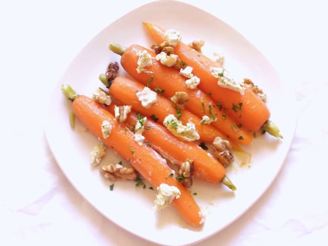 Carottes glaçées au Boursin® et aux noix