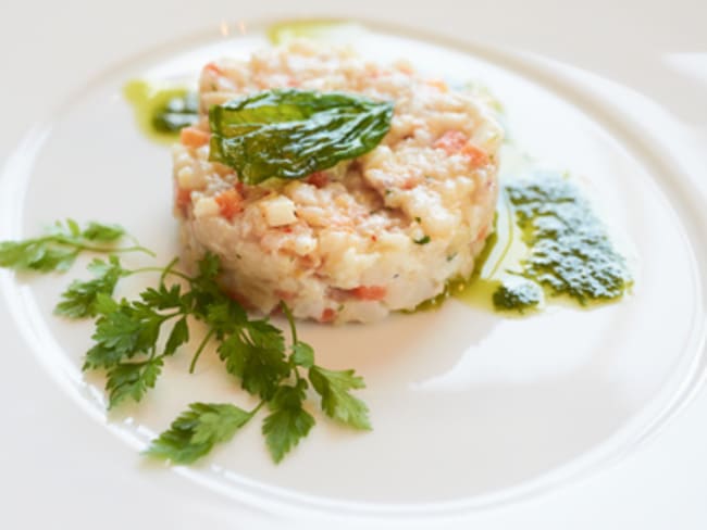 Tartare de langouste au basilic