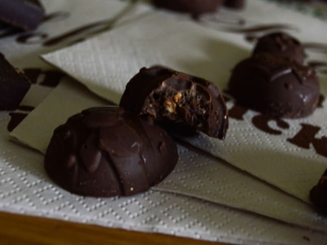 Chocolats de Pâques au lait et au pralin