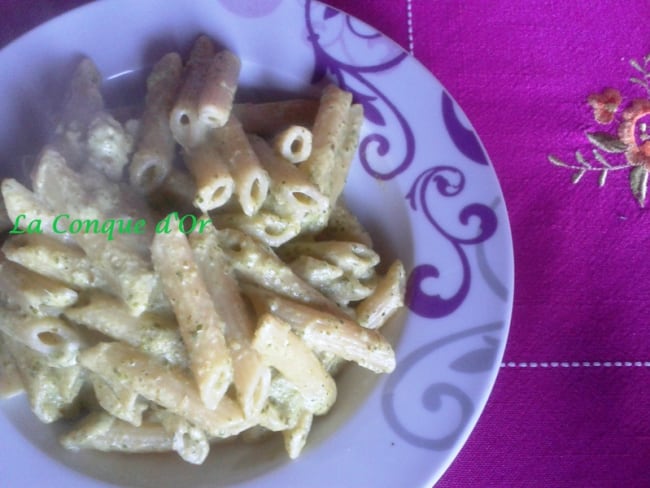 Penne rigate à la crème de courgettes