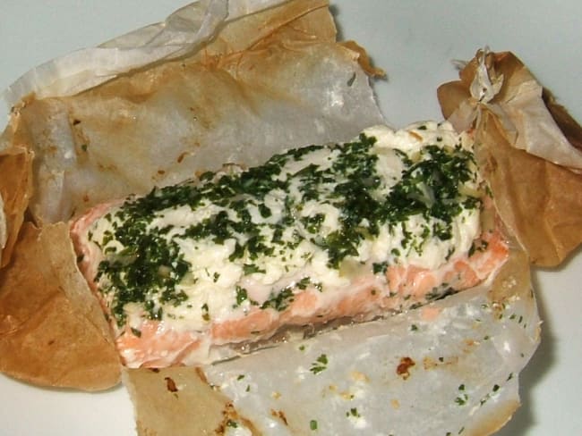 Saumon aux herbes en papillotes