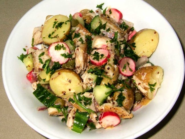 Salade de pommes de terre et maquereaux fumés