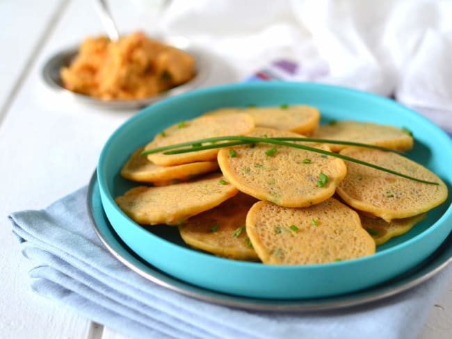 Mini-pancakes apéritifs aux légumes et épices