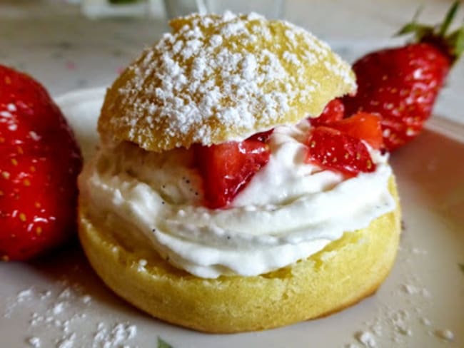 Choux vanille fraises by Chef Simon