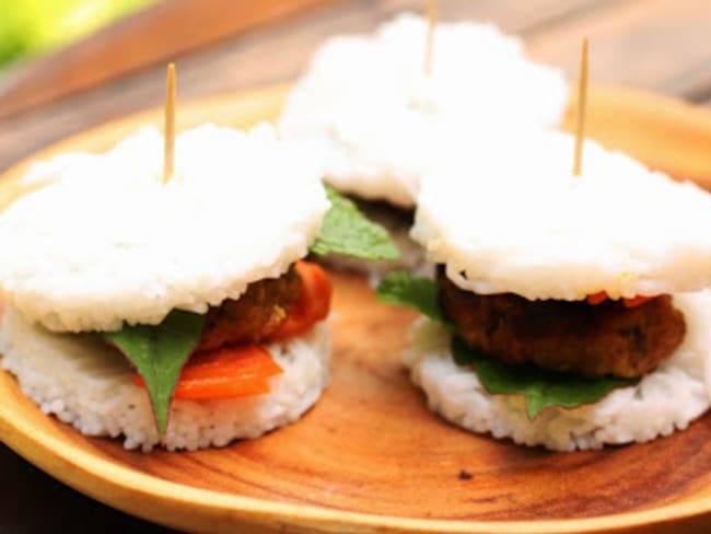 Min-burgers comme un Bun Cha vietnamien