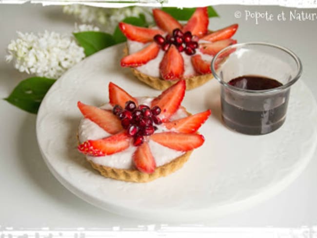 Petites tartelettes aux fraises et découverte du confit d'hibiscus